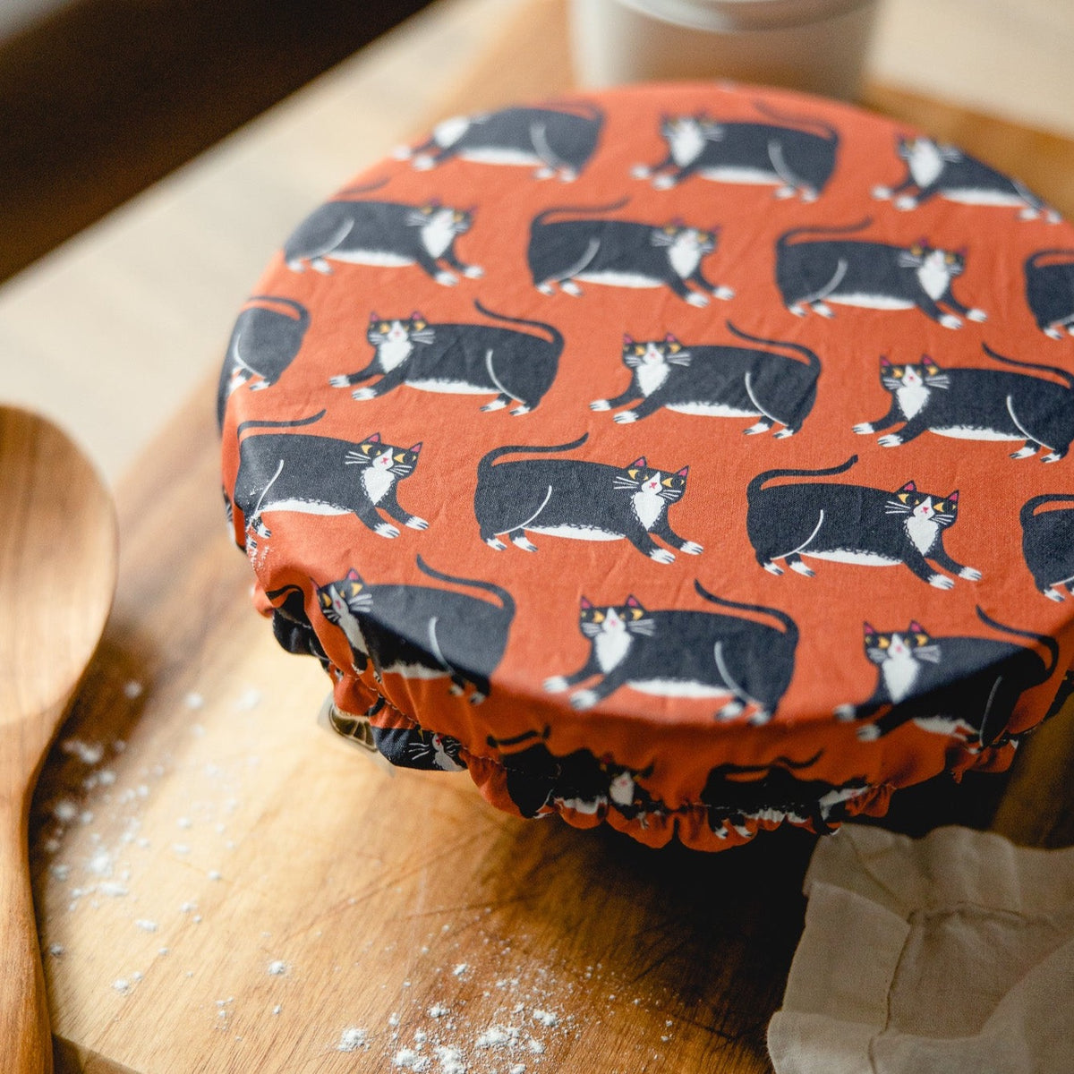 Reusable Dish Cover - Fat Cats in Burnt Orange