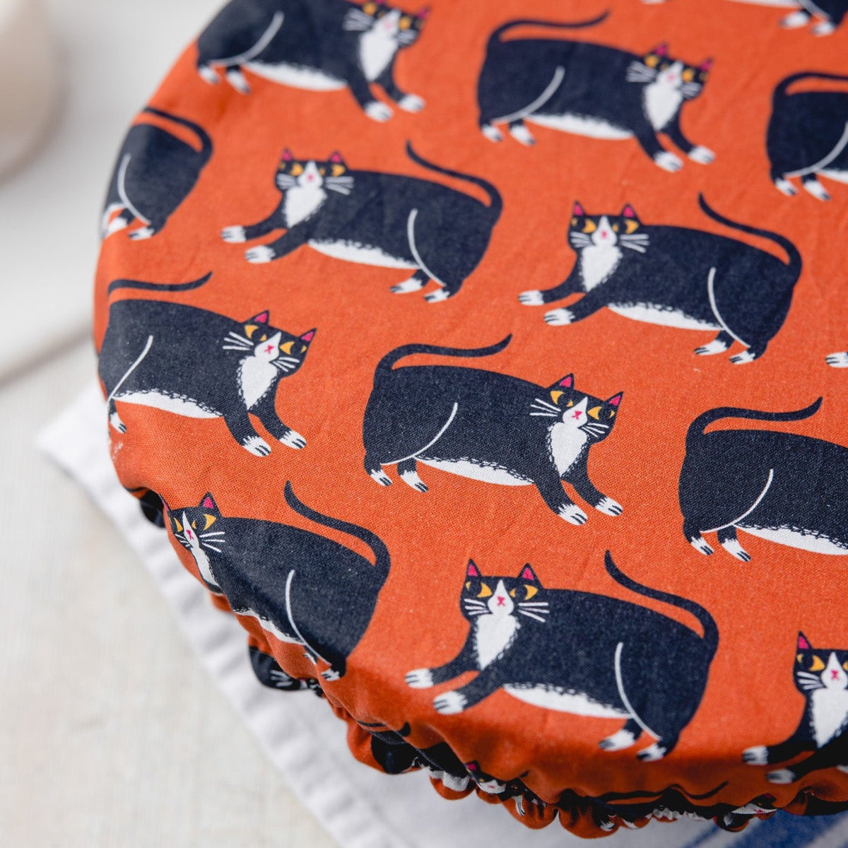 Reusable Dish Cover - Fat Cats in Burnt Orange