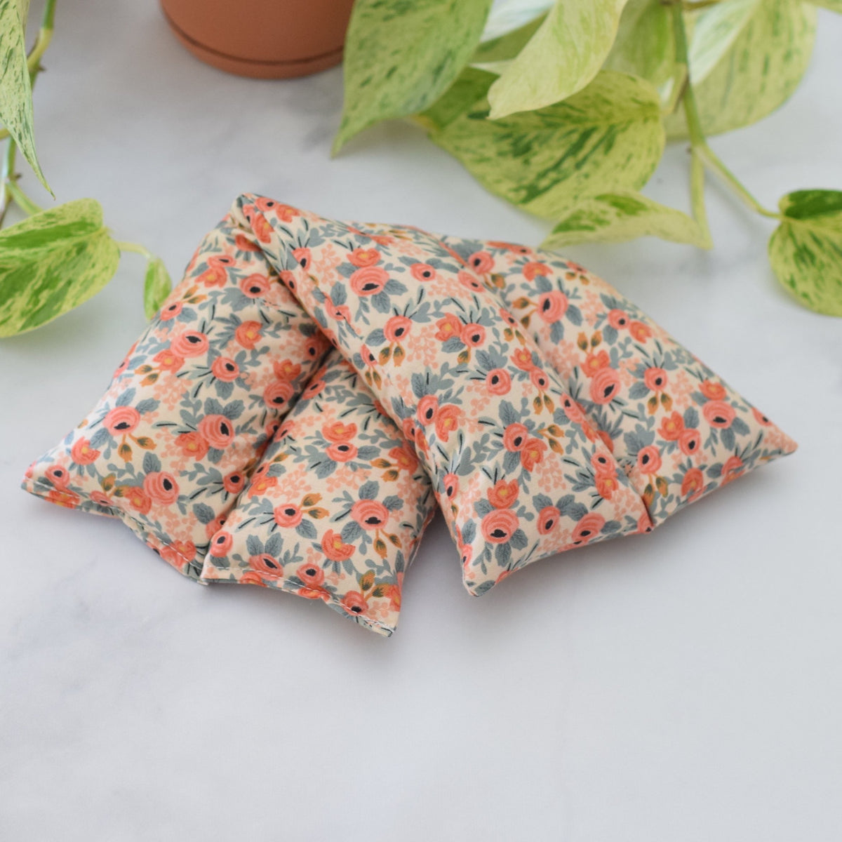 Hot + Cold Therapy Pack - Roses